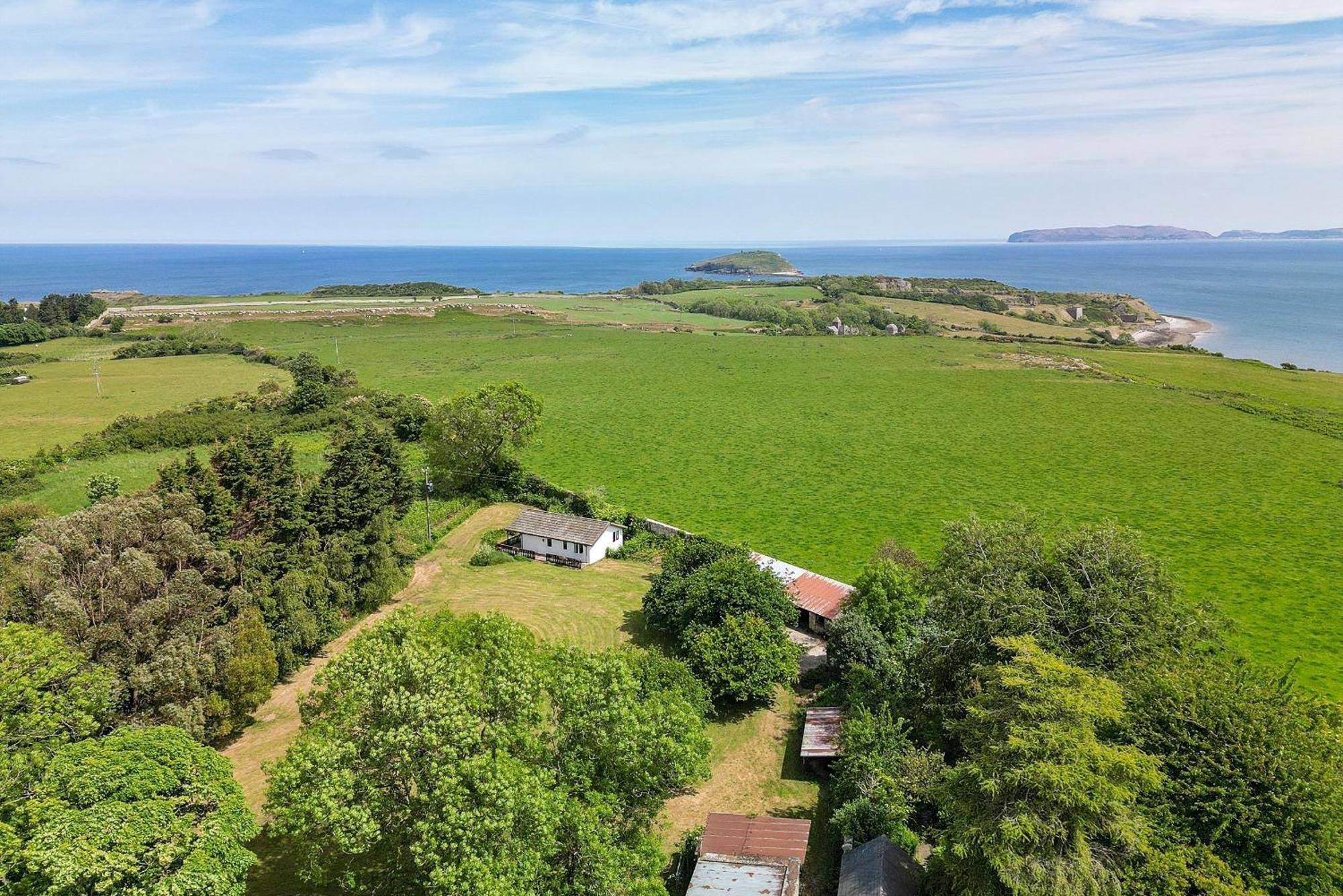 Dinmor Villa Penmon Exterior photo