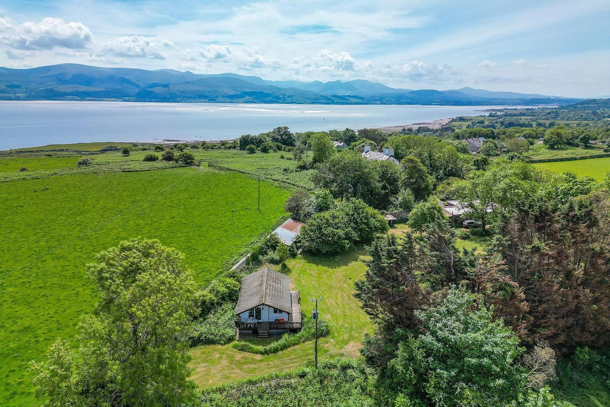 Dinmor Villa Penmon Exterior photo